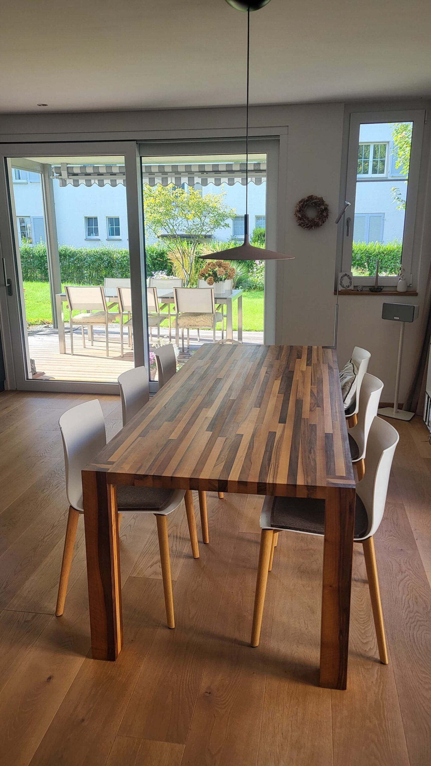 tisch-auffrischen-crooped