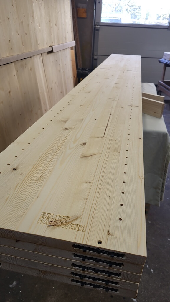 Shaper – Brett mit Logo