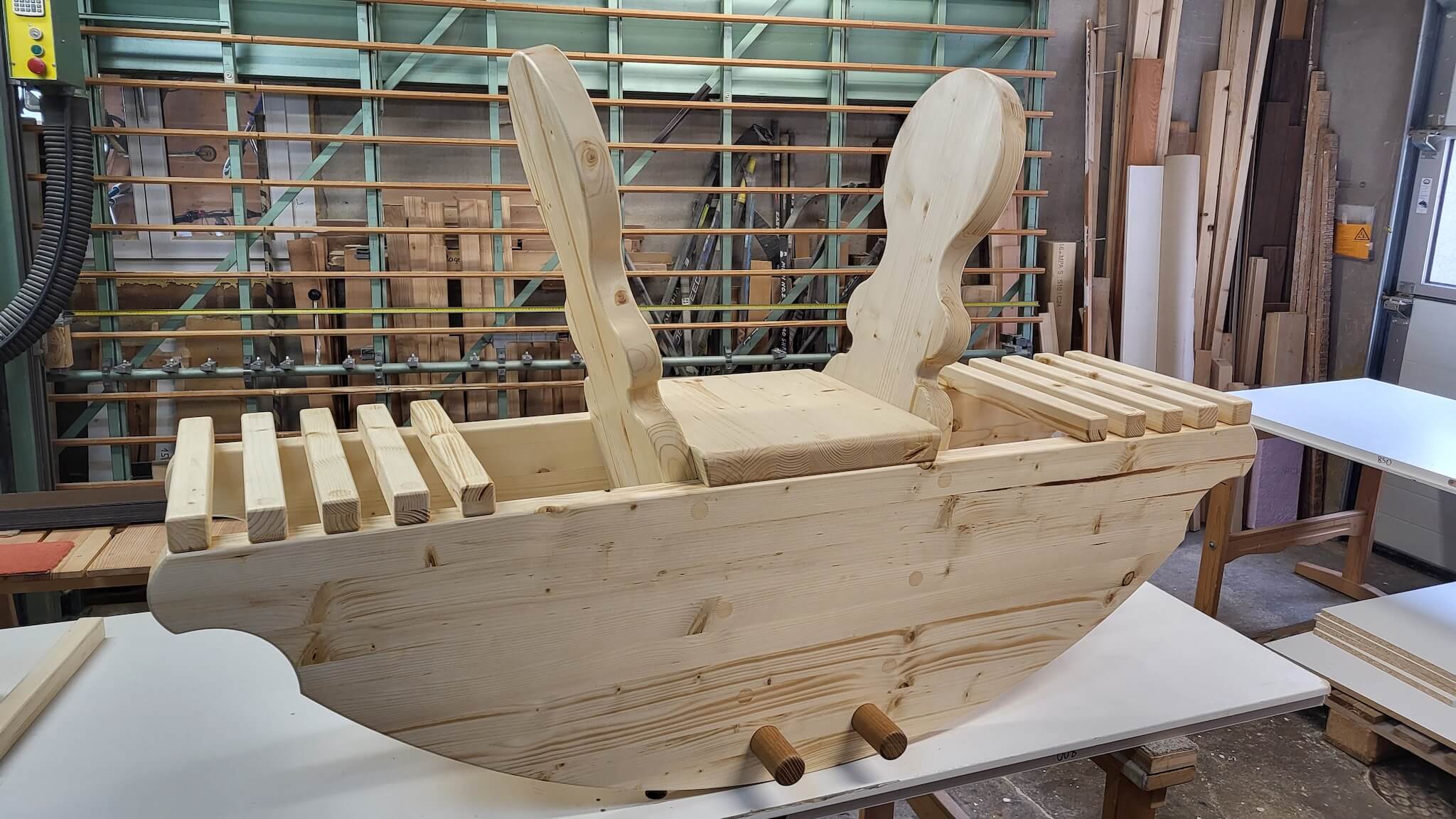 Individuelle Lösungen Holzwippe