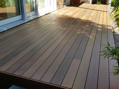Terrasse aus Holz